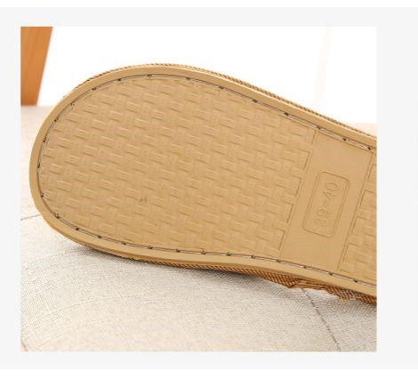 Hand Woven Rattan Unisex Slippers