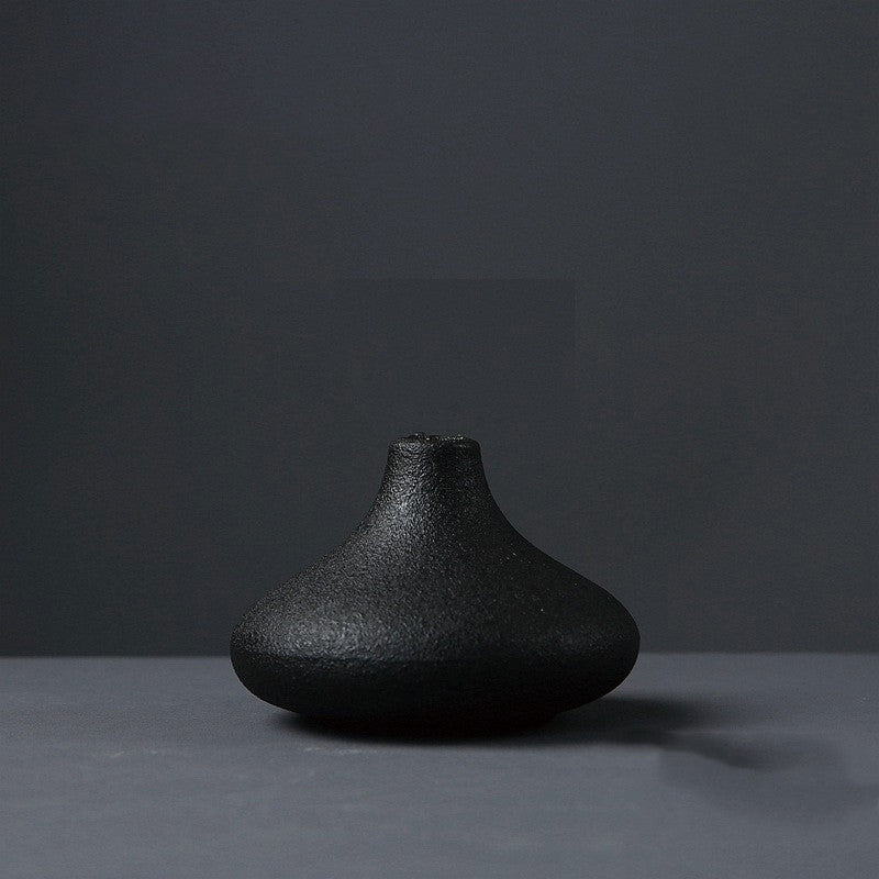 Creative Onyx Noir Ceramic Vases